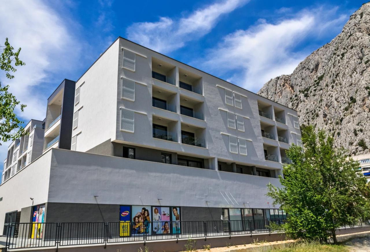 Rivus Apartments Omiš Dış mekan fotoğraf