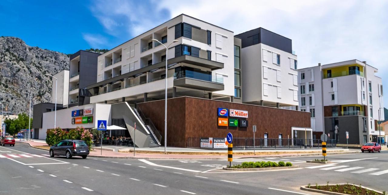 Rivus Apartments Omiš Dış mekan fotoğraf